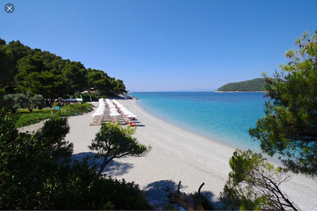 Markamar Loutraki  Esterno foto